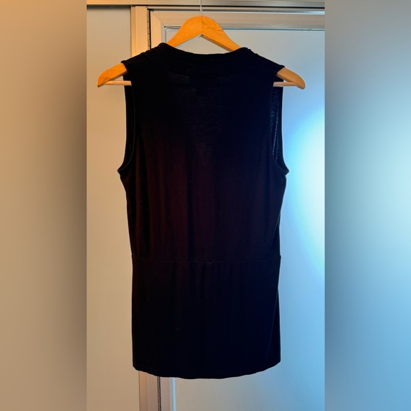 Women’s Black Sleeveless WHBM Top, Size M - Picture 2 of 3